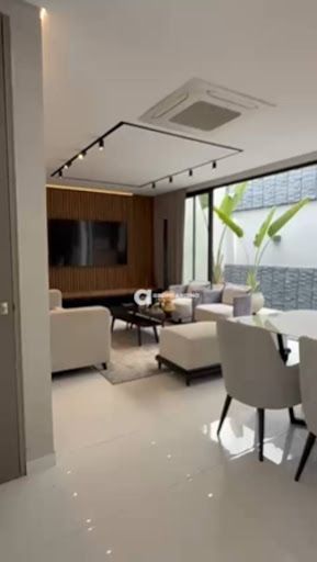 Casa en arriendo Santander Bucaramanga Lagos Del Cacique 350 m2 Habitaciones 4 Baños 5 Garajes 2 Precio $9000000