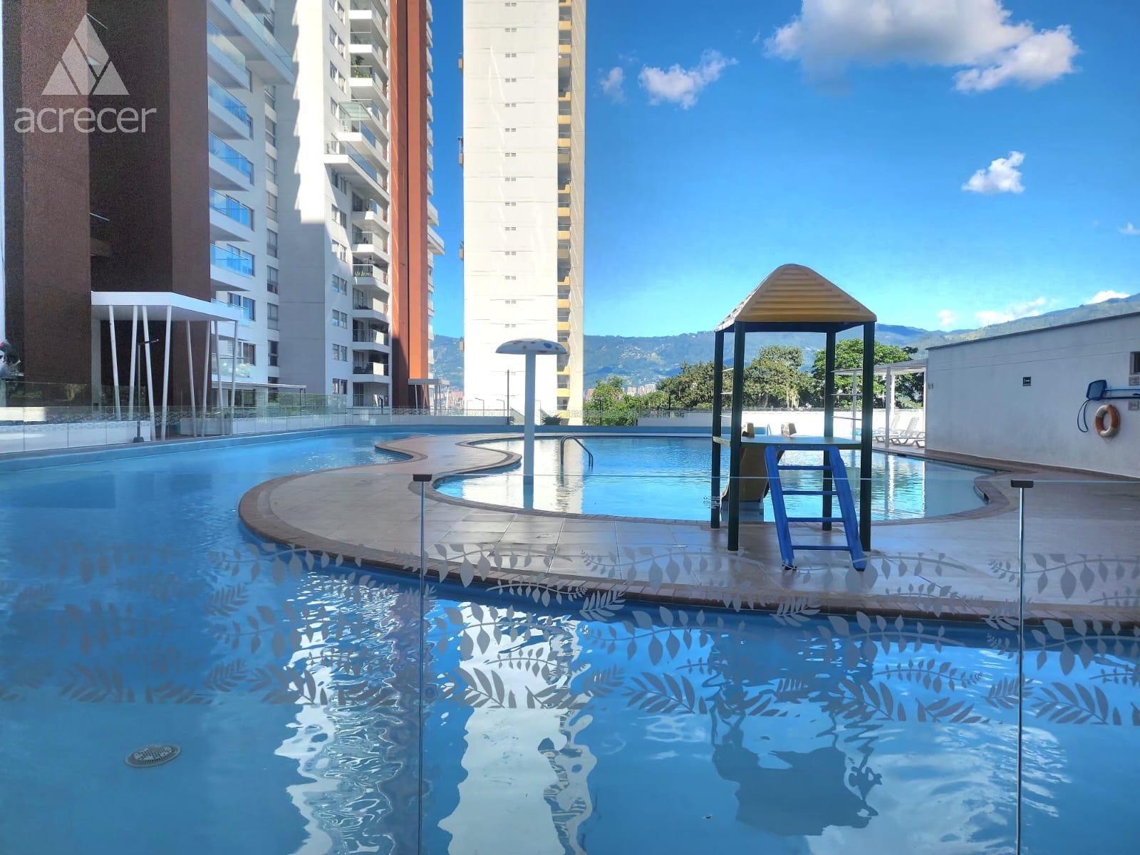 Apartaestudio en venta Antioquia Itagüí Santa Catalina 60 m2 Habitaciones 1 Baños 2 Garajes 0 Precio $450000000