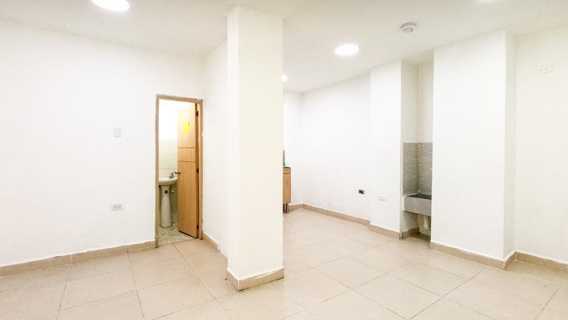 Local en arriendo Antioquia Medellín Lorena 28 m2 Habitaciones 0 Baños 1 Garajes 0 Precio $1400000