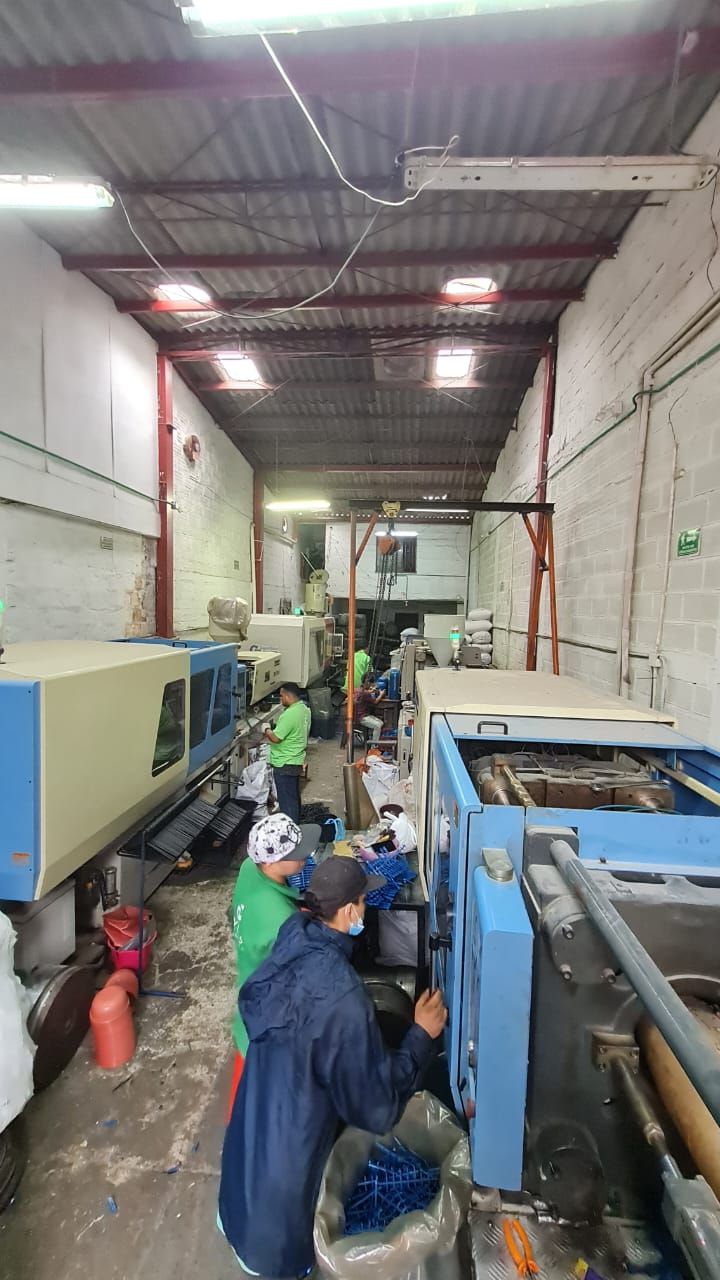 Bodega en venta Antioquia Medellín Trinidad 244 m2 Habitaciones 0 Baños 3 Garajes 1 Precio $1200000000