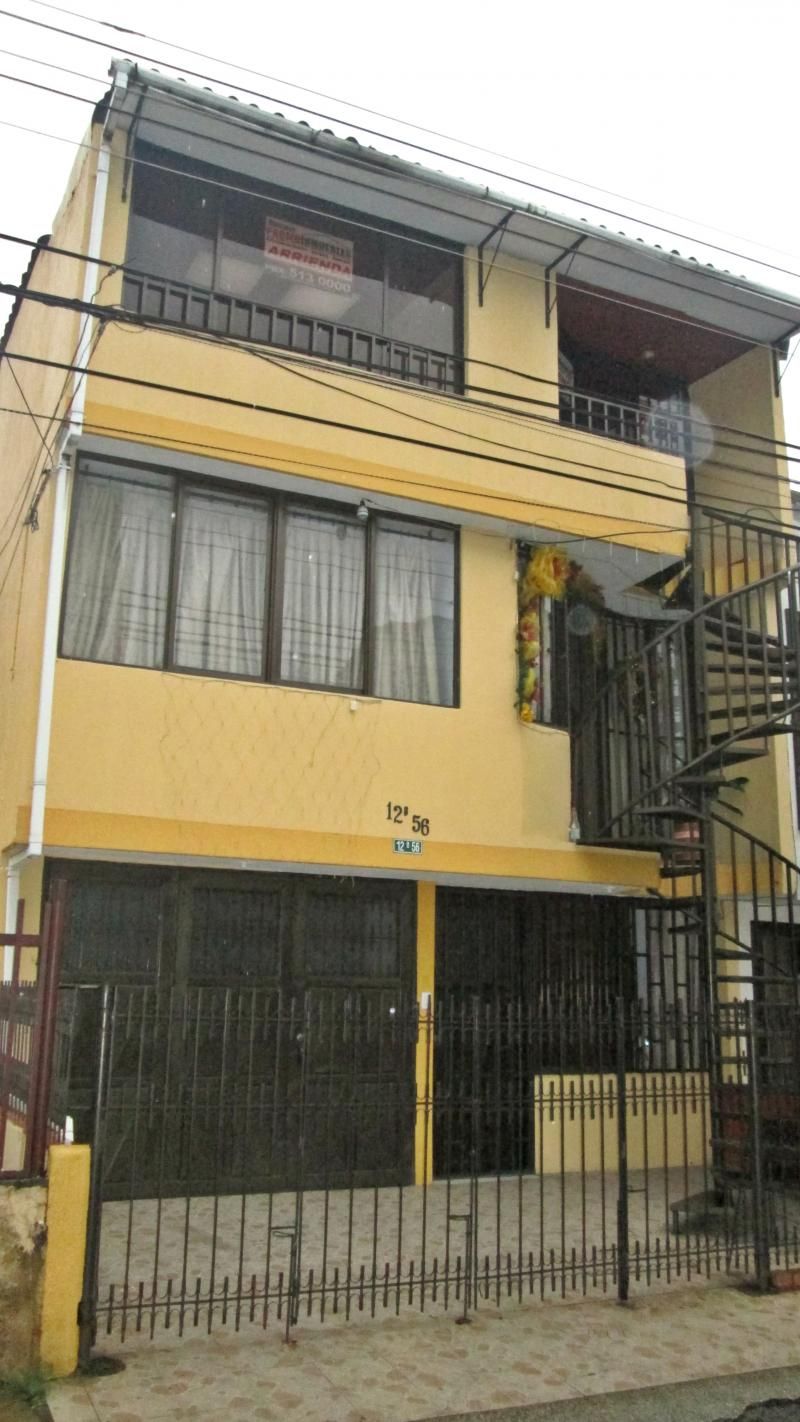 Apartamento en arriendo Valle Del Cauca Cali Cristóbal Colón 36 m2 Habitaciones 2 Baños 1 Garajes 0 Precio $1100000