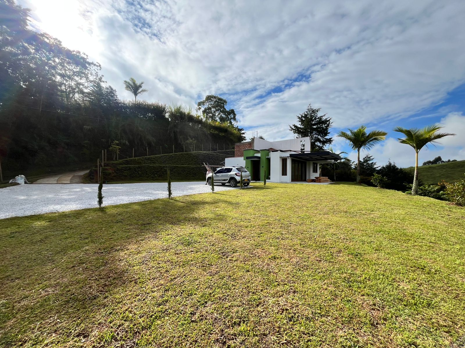 Casa Campestre en arriendo Antioquia El Carmen De Viboral La María 110 m2 Habitaciones 2 Baños 1 Garajes 4 Precio $3500000