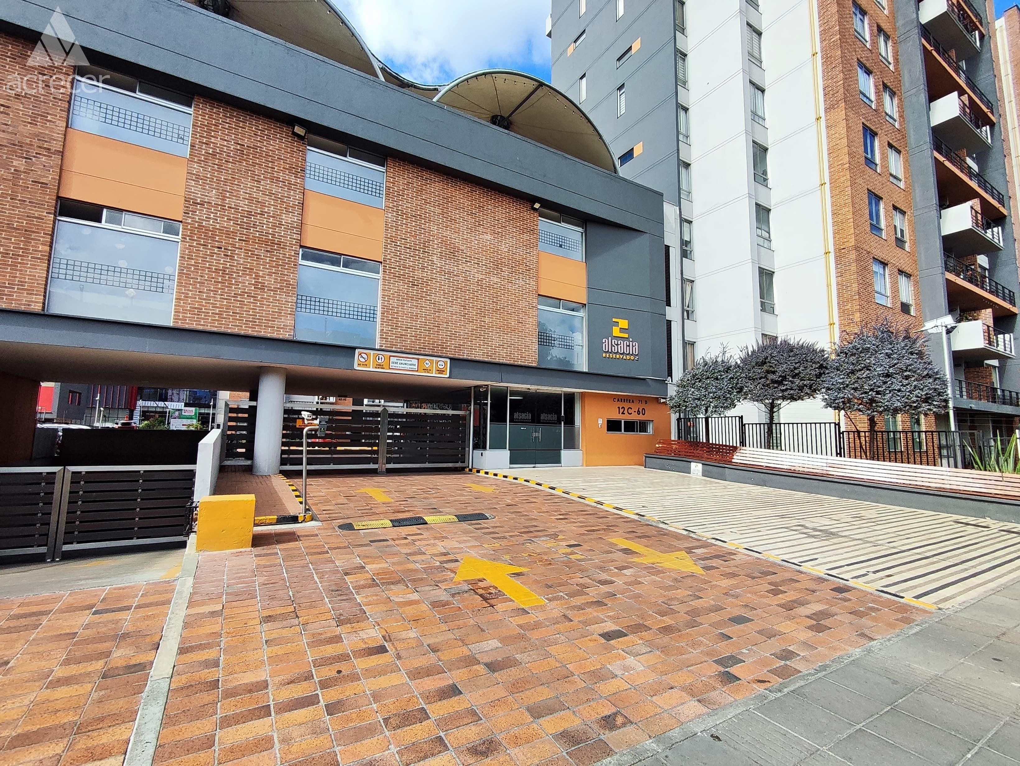 Apartamento en arriendo Cundinamarca Bogotá Villa Alsacia 2 100 m2 Habitaciones 3 Baños 2 Garajes 0 Precio $3900000