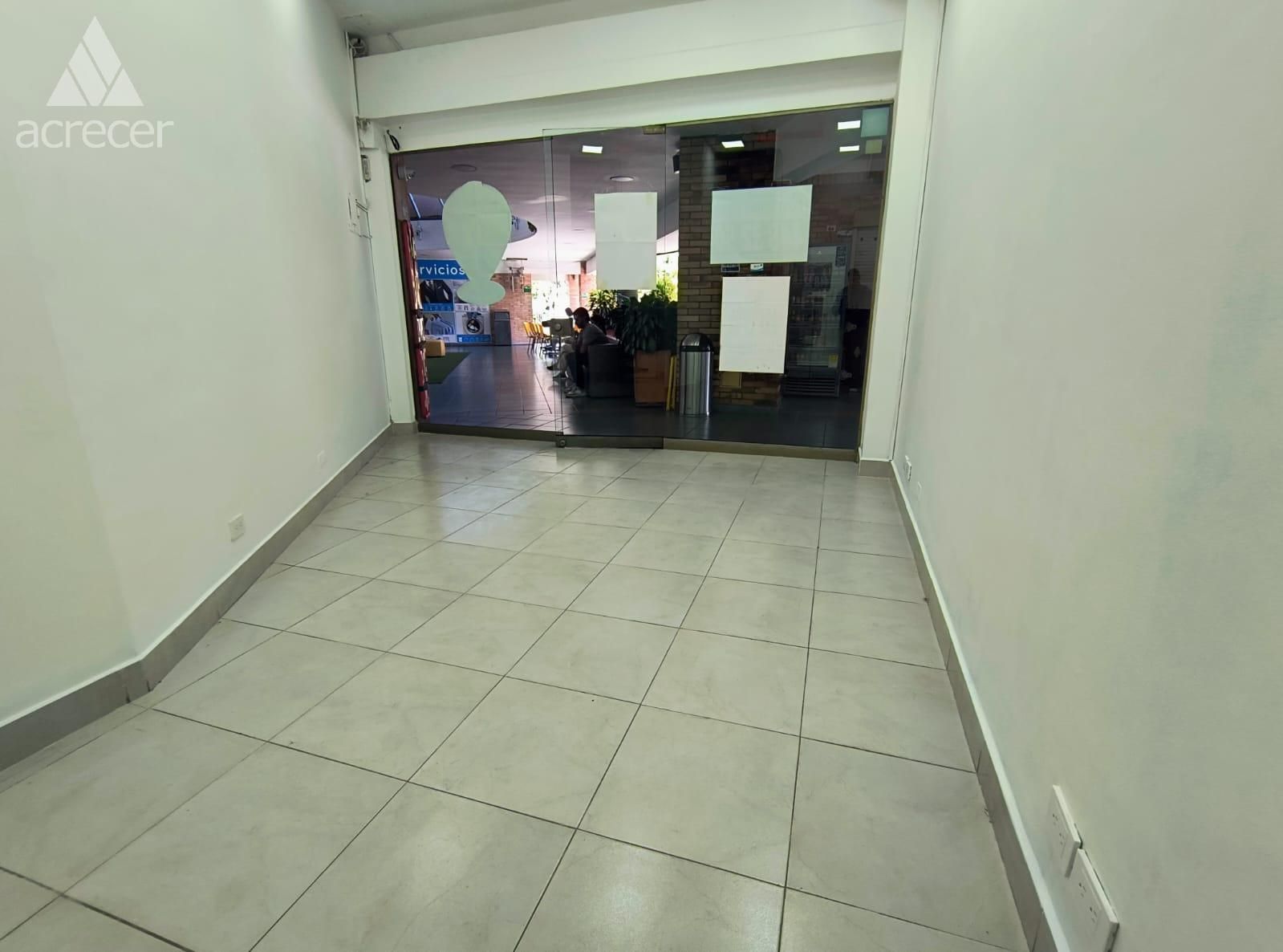 Local en arriendo Antioquia Envigado Envigado 20 m2 Habitaciones 0 Baños 1 Garajes 0 Precio $4400000