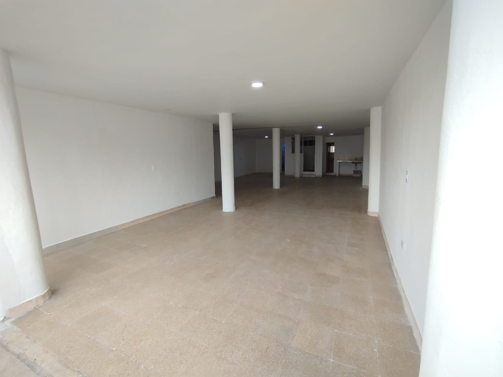 Local en arriendo Antioquia Itagüí Santa Maria Et Iii 90 m2 Habitaciones 0 Baños 2 Garajes 0 Precio $2500000