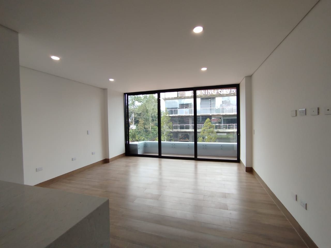 Apartamento en arriendo Antioquia Rionegro Gualanday 40 m2 Habitaciones 1 Baños 1 Garajes 0 Precio $3500000