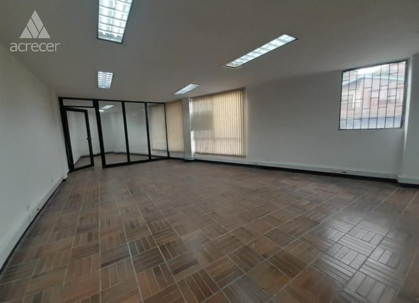 Local en arriendo Antioquia Medellín Caribe 124 m2 Habitaciones 0 Baños 2 Garajes 0 Precio $3800000