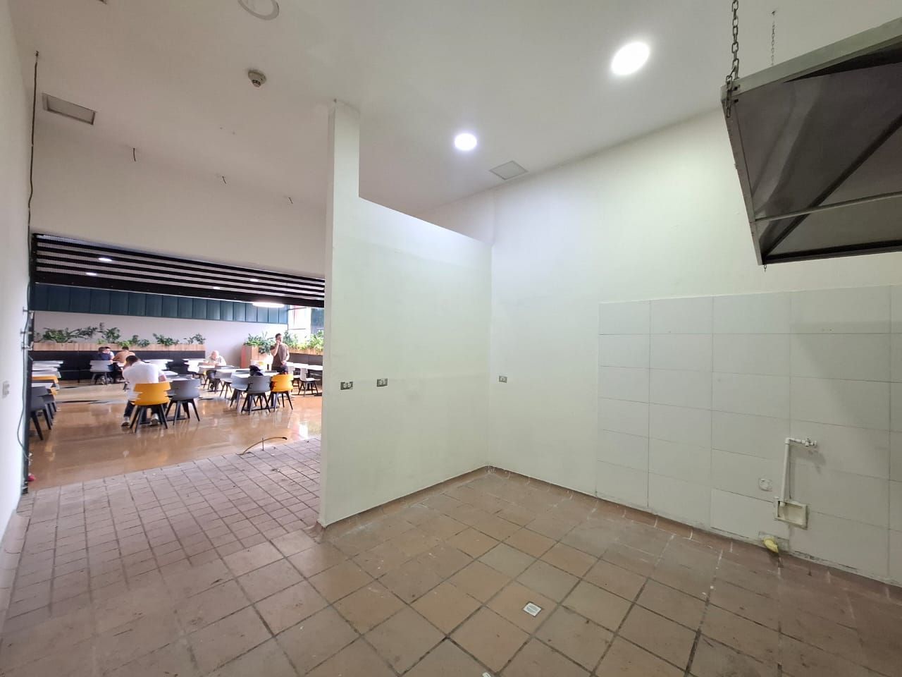 Local en arriendo Antioquia Medellín San Diego 27 m2 Habitaciones 0 Baños 0 Garajes 0 Precio $5300000