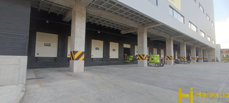 Bodega en arriendo Antioquia La Estrella Centro 5600 m2 Habitaciones 0 Baños 2 Garajes 0 Precio $185800000