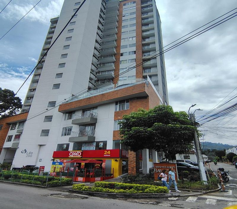 Local en arriendo Santander Floridablanca La Paz 167 m2 Habitaciones 0 Baños 1 Garajes 0 Precio $5538000