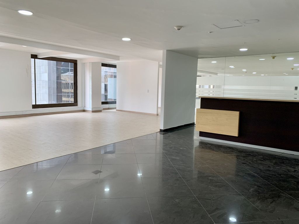 Oficina en arriendo Cundinamarca Bogotá La Porciuncula 927 m2 Habitaciones 0 Baños 2 Garajes 10 Precio $62685041