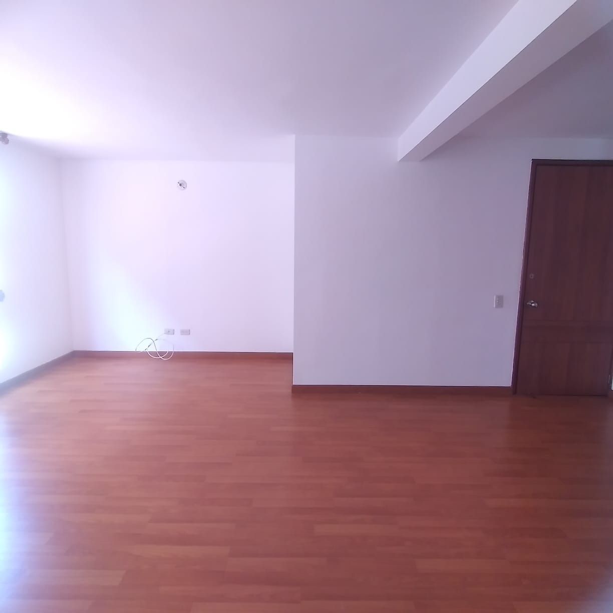 Apartamento en arriendo Cundinamarca Bogotá Cjr Parques De La Floresta Eta I 58 m2 Habitaciones 2 Baños 2 Garajes 1 Precio $2450000