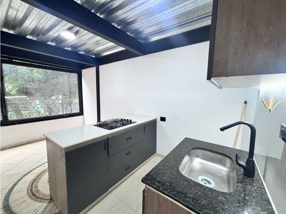 Apartaestudio en arriendo Antioquia Medellín Calasanz 40 m2 Habitaciones 1 Baños 1 Garajes 0 Precio $2200000