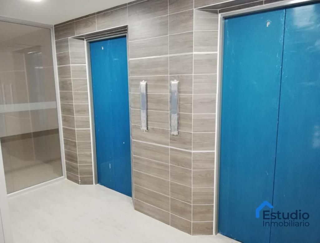 Oficina en arriendo Antioquia Medellín Suramericana 30 m2 Habitaciones 0 Baños 0 Garajes 0 Precio $3500000