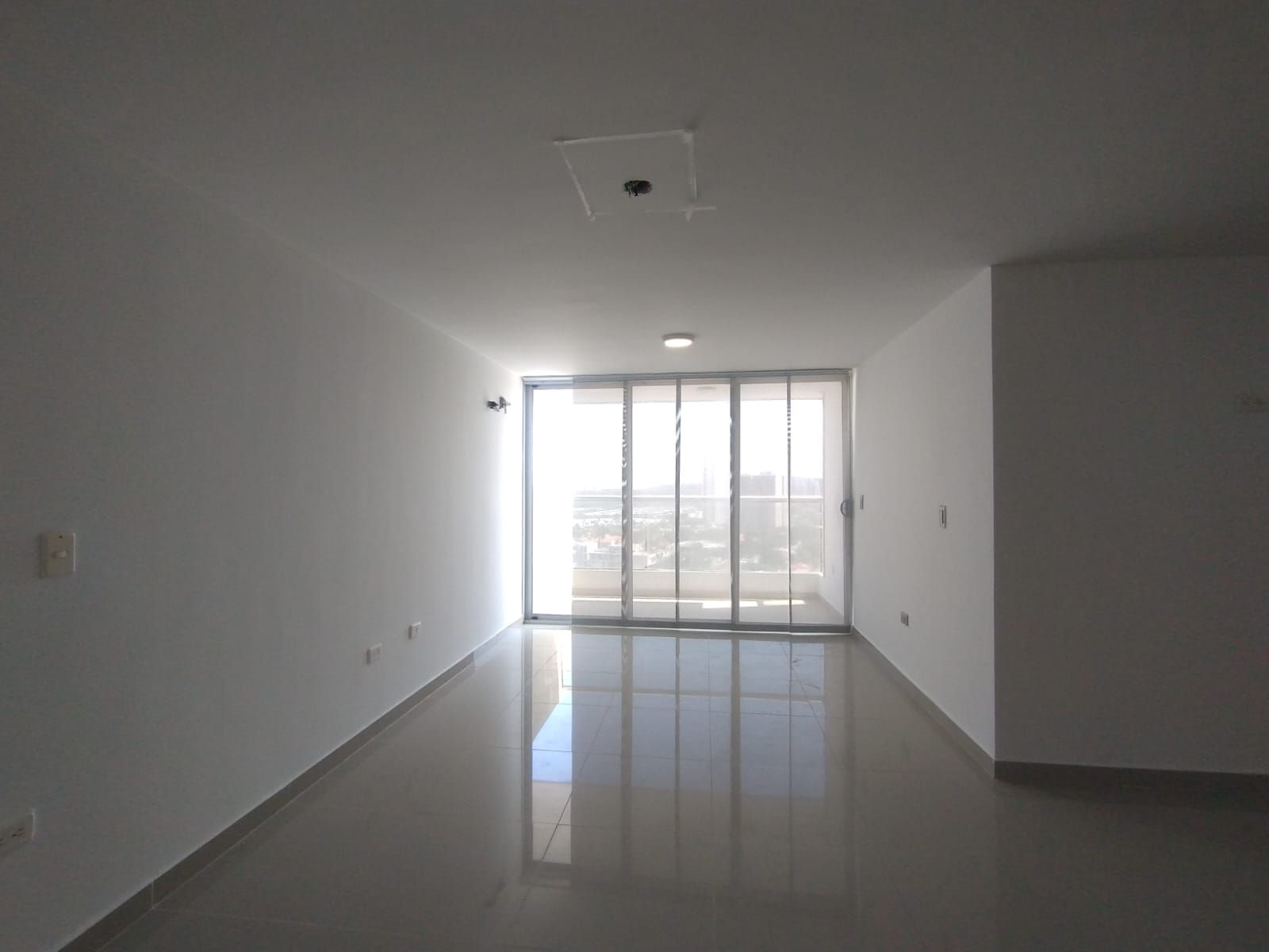Apartamento en arriendo Atlántico Puerto Colombia Cr Villa Campestre 100 m2 Habitaciones 3 Baños 2 Garajes 1 Precio $5500000