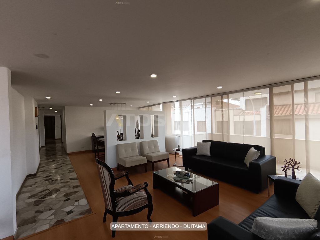 Apartamento en arriendo Boyacá Paipa Las Lajas 183 m2 Habitaciones 3 Baños 4 Garajes 2 Precio $3600000