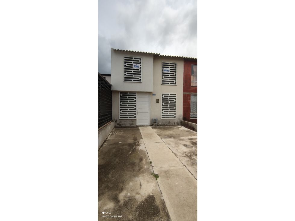 Casa en venta Valle Del Cauca Palmira Ub Tulipanes De La Italia Ii 120 m2 Habitaciones 4 Baños 3 Garajes 1 Precio $350000000