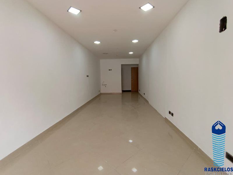 Local en arriendo Antioquia Medellín Los Colores 35 m2 Habitaciones 0 Baños 1 Garajes 0 Precio $3300000