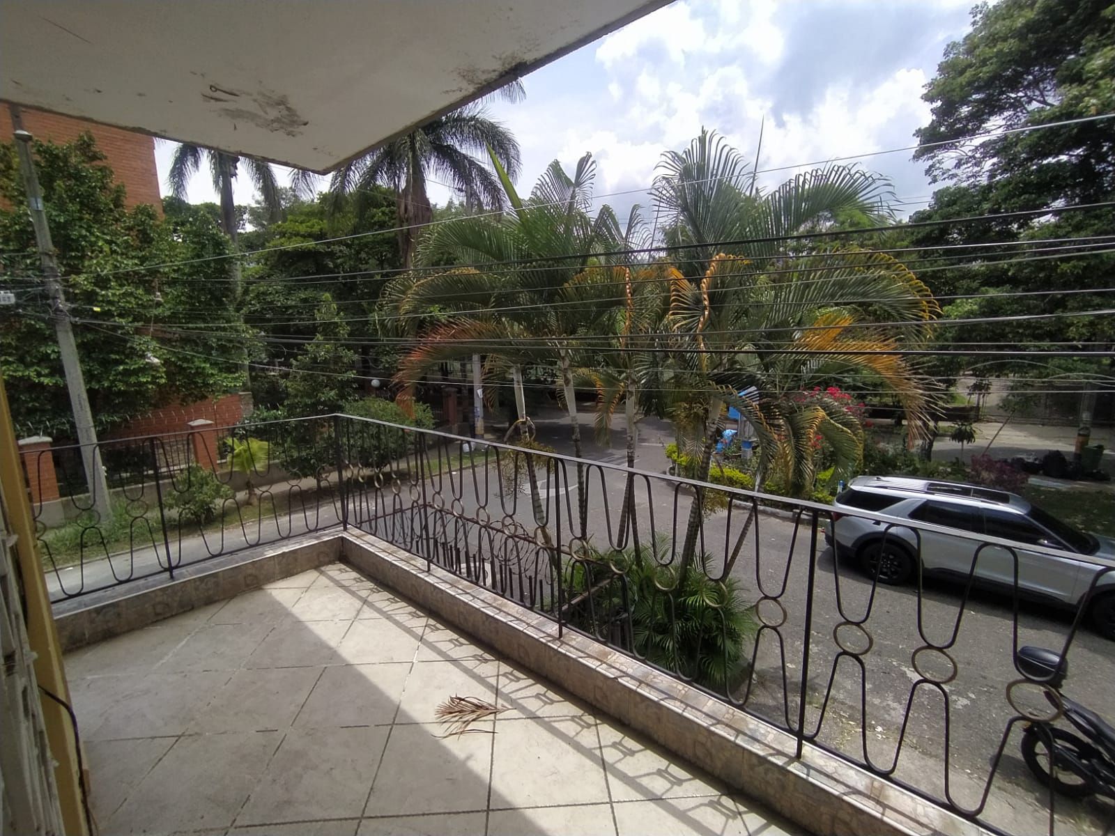 Apartamento en arriendo Antioquia Medellín Cerro Nutibara 85 m2 Habitaciones 5 Baños 2 Garajes 0 Precio $3850000