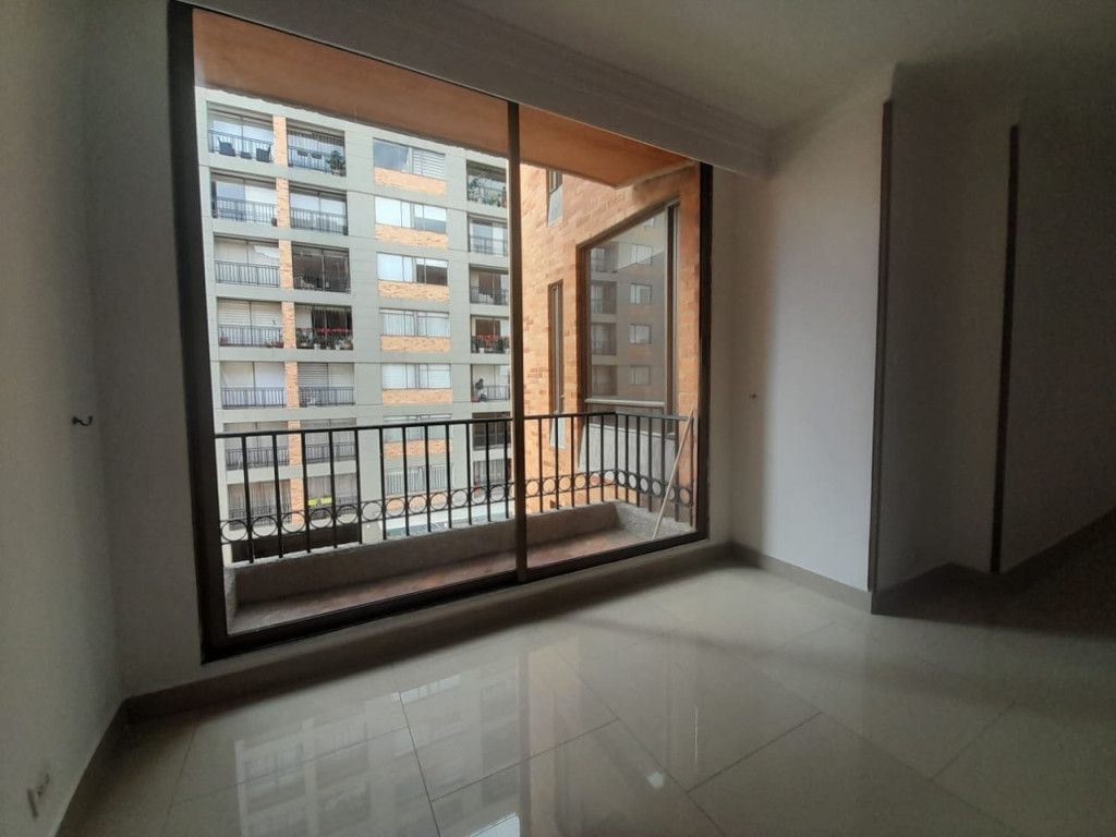 Apartamento en arriendo Cundinamarca Bogotá San José Del Prado 111 m2 Habitaciones 3 Baños 2 Garajes 2 Precio $3950000