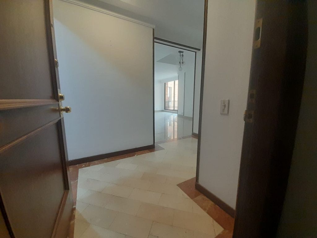 Apartamento en arriendo Cundinamarca Bogotá San José Del Prado 111 m2 Habitaciones 3 Baños 2 Garajes 2 Precio $4100000