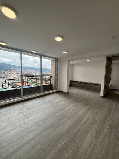 Apartamento en arriendo Cundinamarca Bogotá Casa Blanca 72 m2 Habitaciones 2 Baños 2 Garajes 2 Precio $3000000