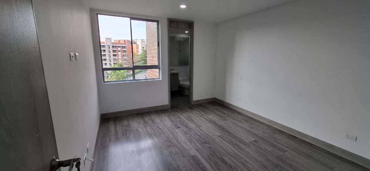 Apartamento en arriendo Antioquia Envigado Loma Del Atravesado 98 m2 Habitaciones 3 Baños 3 Garajes 2 Precio $5200000