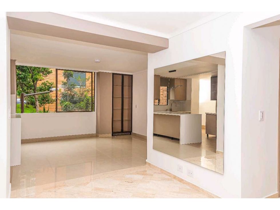 Apartamento en venta Antioquia Medellín El Poblado 278 m2 Habitaciones 3 Baños 3 Garajes 2 Precio $1495000000