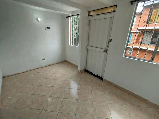 Apartamento en arriendo Tolima Prado Prado 95 m2 Habitaciones 4 Baños 3 Garajes 0 Precio $1500000