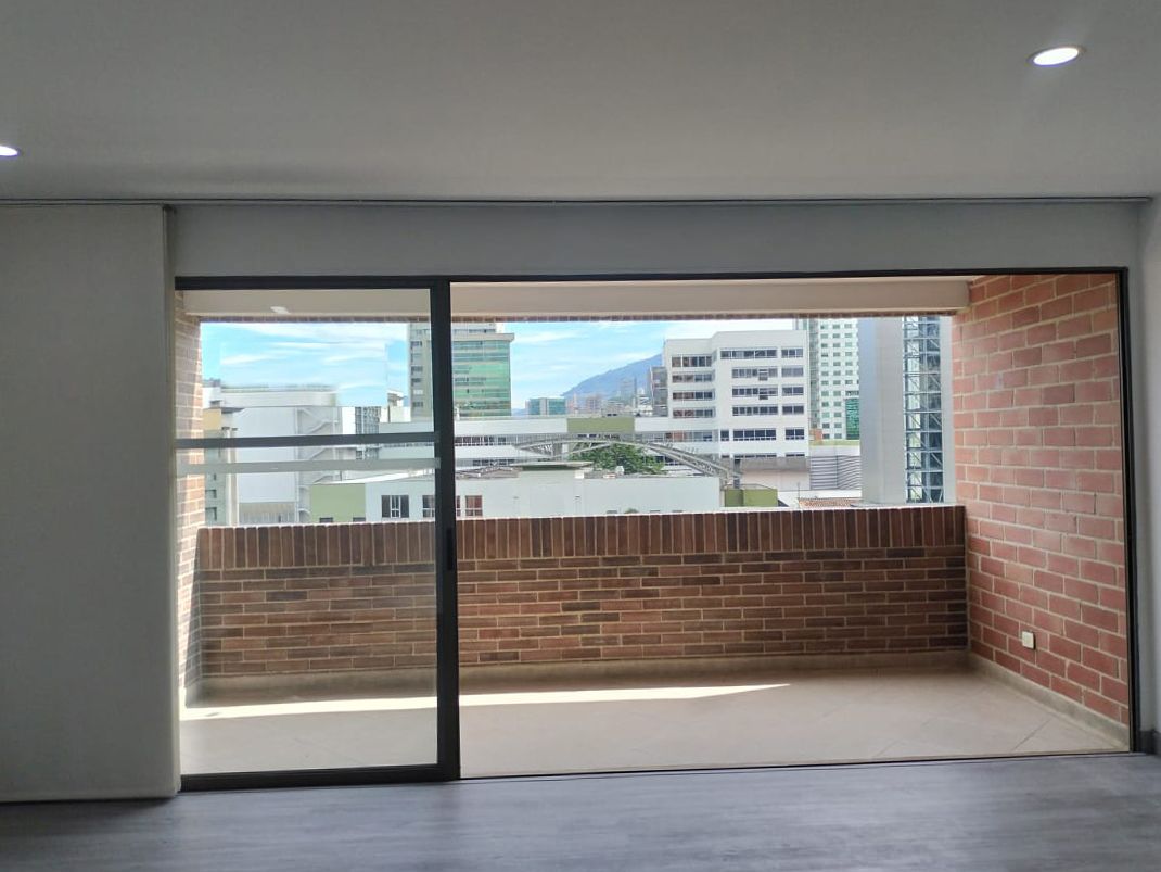 Apartamento en arriendo Antioquia Medellín La Aguacatala 104 m2 Habitaciones 2 Baños 3 Garajes 2 Precio $6150000
