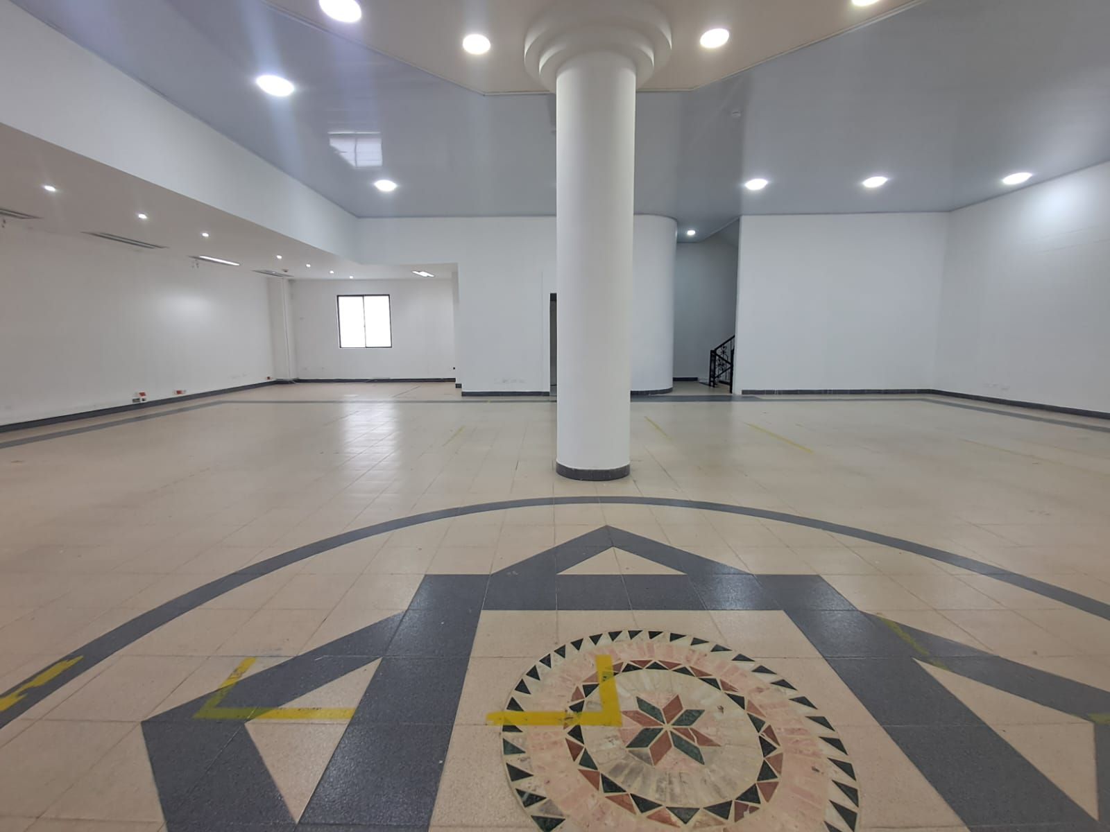 Edificio en arriendo Risaralda Pereira Nn 1100 m2 Habitaciones 0 Baños 8 Garajes 15 Precio $25000000