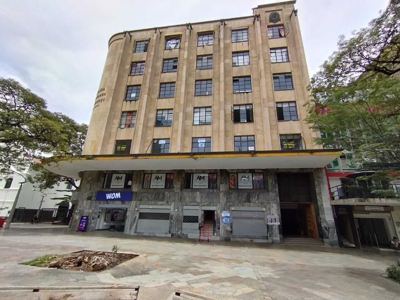 Oficina en venta Antioquia Medellín La Candelaria 380 m2 Habitaciones 0 Baños 3 Garajes 0 Precio $1500000000