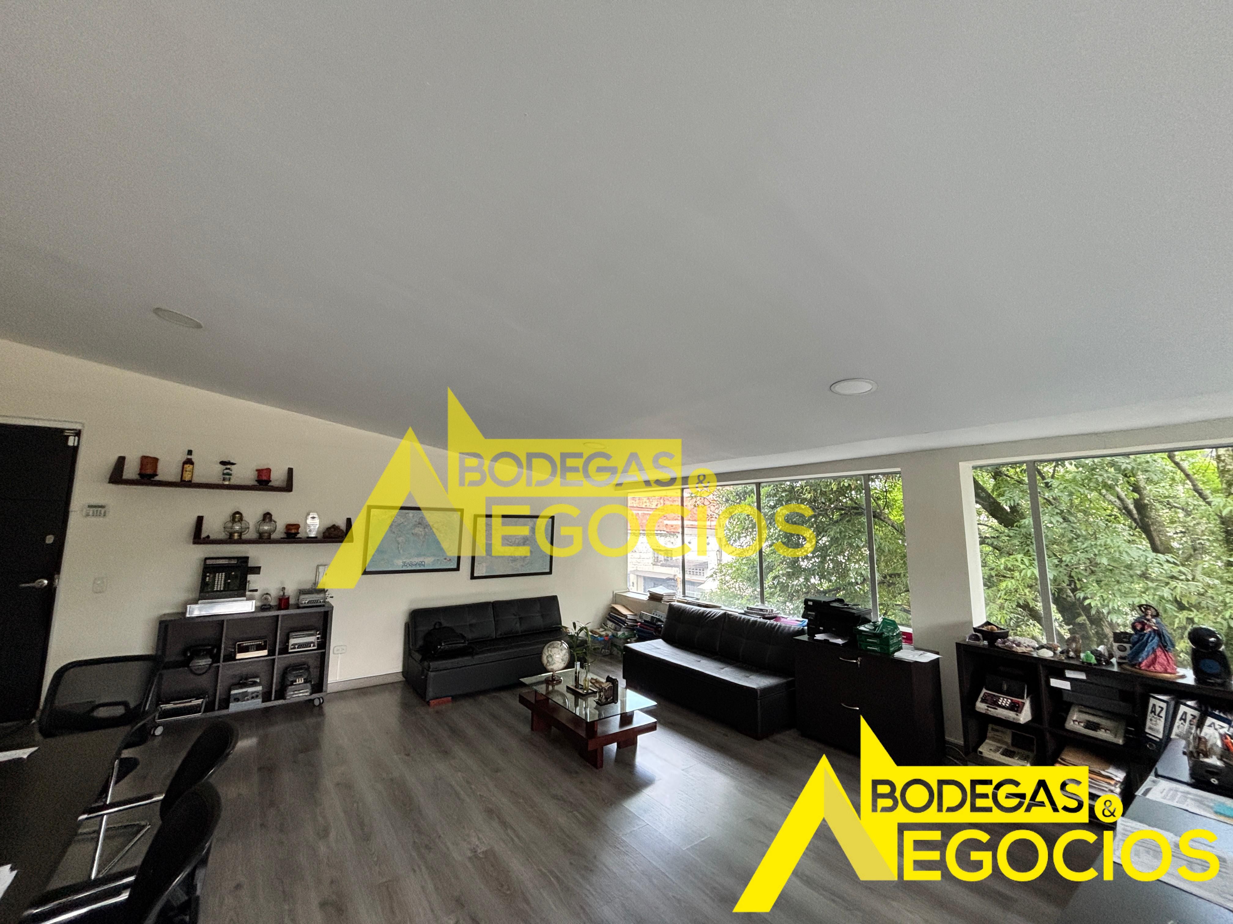 Bodega en arriendo Antioquia Medellín Villanueva 105 m2 Habitaciones 0 Baños 2 Garajes 1 Precio $3200000