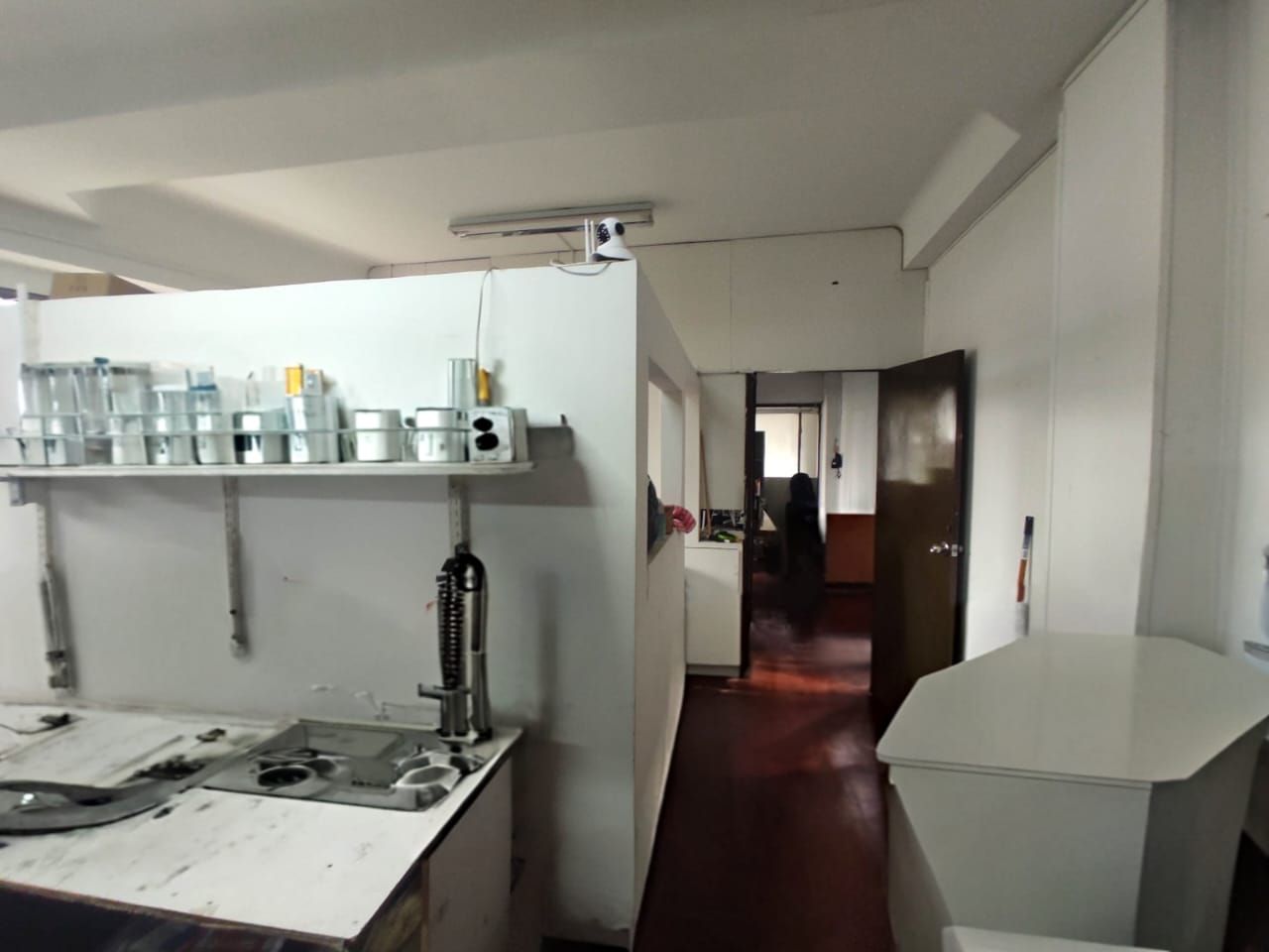 Oficina en venta Antioquia Medellín La Candelaria 18 m2 Habitaciones 0 Baños 1 Garajes 0 Precio $390000000