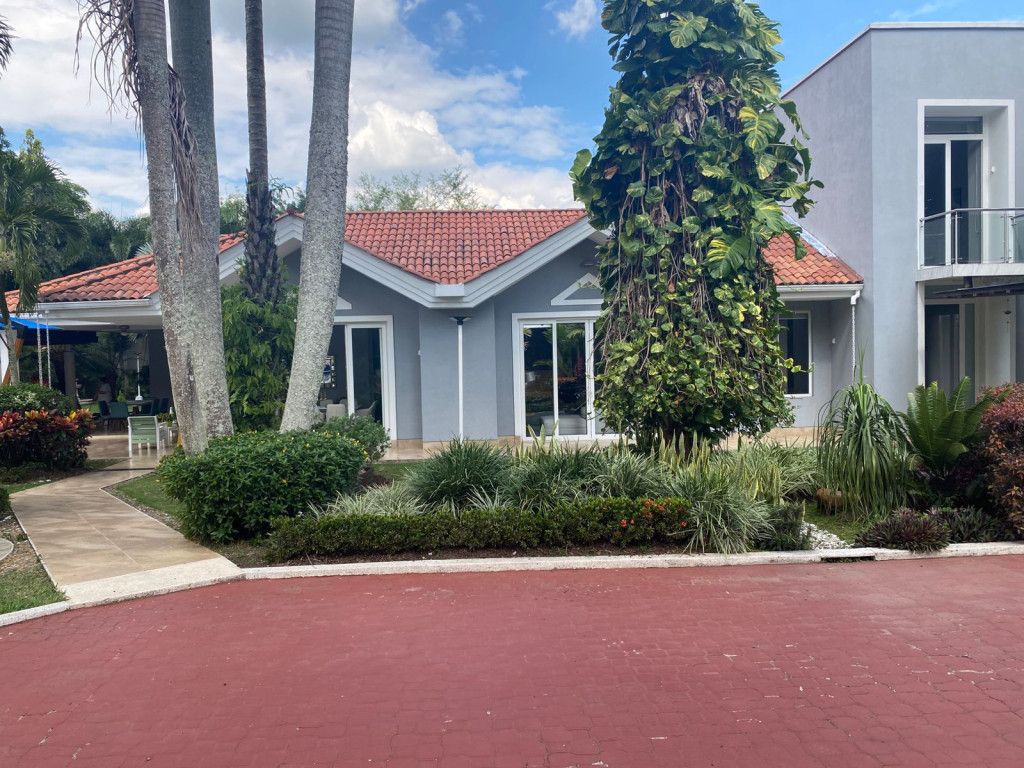 Casa en venta Valle Del Cauca Cali Alto Melendez - La Buitrera 550 m2 Habitaciones 4 Baños 7 Garajes 6 Precio $5500000000