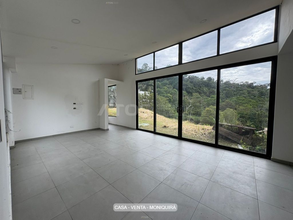 Casa en venta Boyacá Moniquirá Moniquira 150 m2 Habitaciones 4 Baños 4 Garajes 1 Precio $580000000