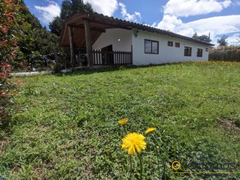 Finca en arriendo Antioquia Rionegro El Porvenir 1000 m2 Habitaciones 3 Baños 3 Garajes 0 Precio $4700000