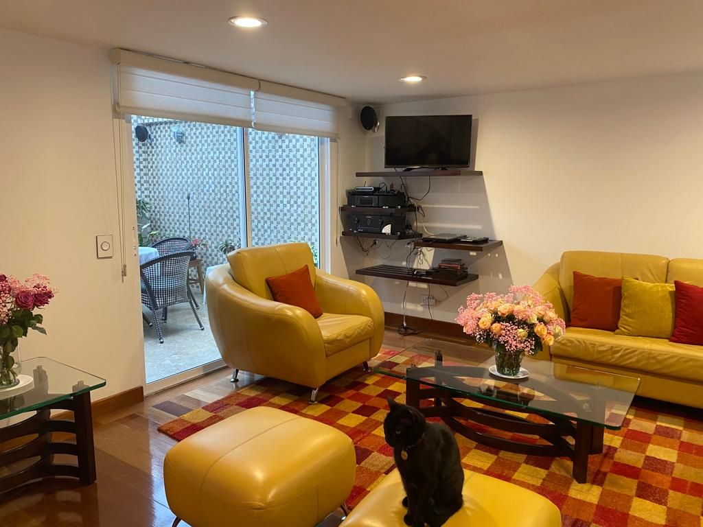 Casa en venta Cundinamarca Bogotá Santa Ana Occidental 180 m2 Habitaciones 3 Baños 4 Garajes 3 Precio $2470000000