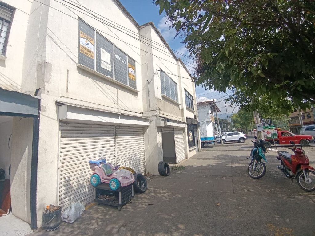 Local en arriendo Valle Del Cauca Cali San Francisco 30 m2 Habitaciones 0 Baños 1 Garajes 0 Precio $2200000