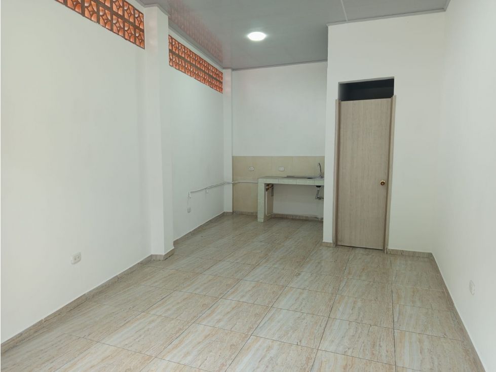 Local en arriendo Caldas Manizales Fatima 19 m2 Habitaciones 0 Baños 1 Garajes 0 Precio $900000