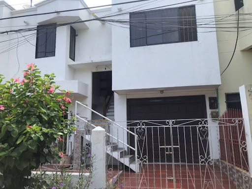 Apartamento en arriendo Bolívar Cartagena Crespo 90 m2 Habitaciones 3 Baños 2 Garajes 0 Precio $2500000