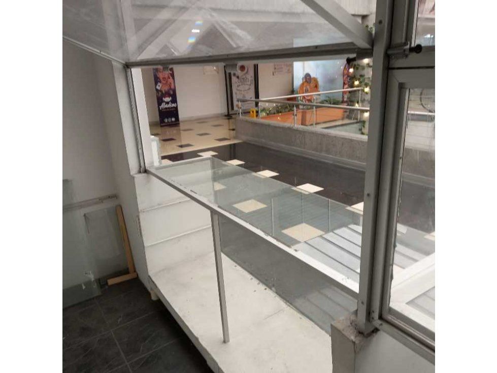 Local en arriendo Caldas Manizales Los Laureles 5 m2 Habitaciones 0 Baños 0 Garajes 0 Precio $900000