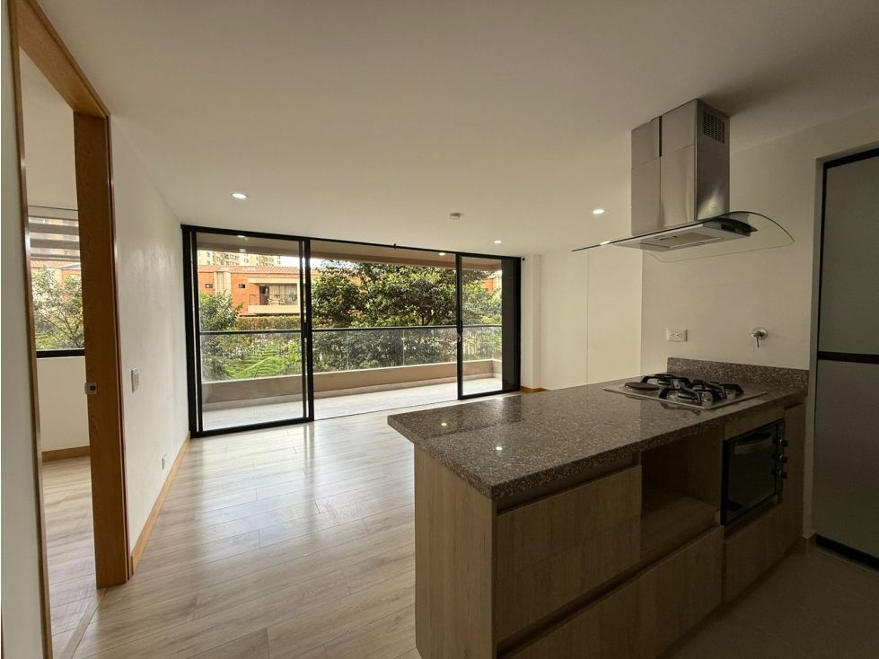 Apartaestudio en arriendo Antioquia Rionegro San Antonio 58 m2 Habitaciones 1 Baños 1 Garajes 1 Precio $1950000