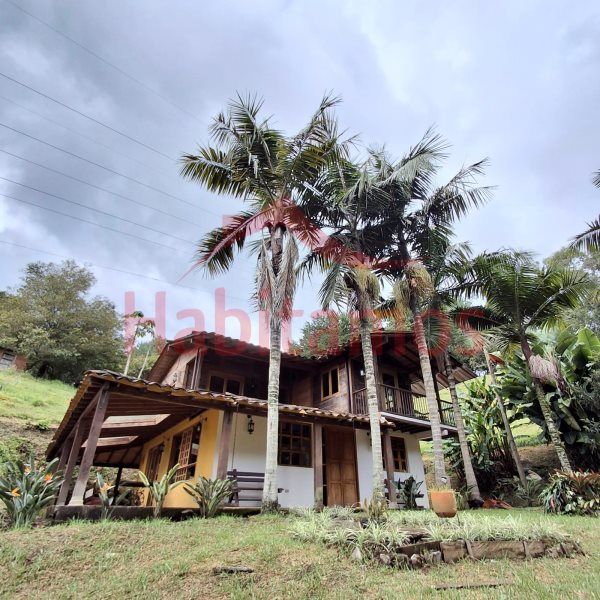 Casa en arriendo o venta Antioquia La Ceja La Ceja 8900 m2 Habitaciones 3 Baños 2 Garajes 0 Precio venta $1500000000 Precio arriendo $4250000