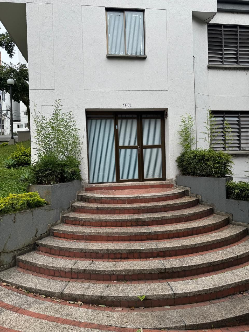 Local Comercial en arriendo Risaralda Pereira Los Alpes 60 m2 Habitaciones 0 Baños 1 Garajes 0 Precio $2600000