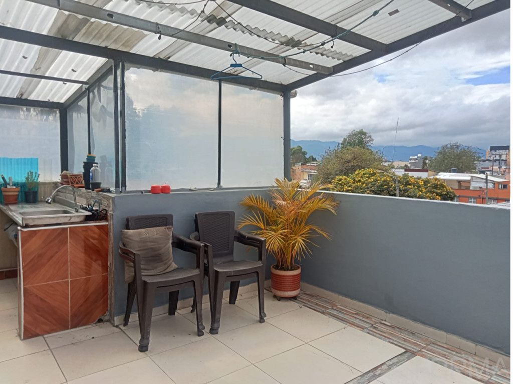 Casa en venta Cundinamarca Bogotá Los Cerezos 294 m2 Habitaciones 7 Baños 4 Garajes 0 Precio $600000000