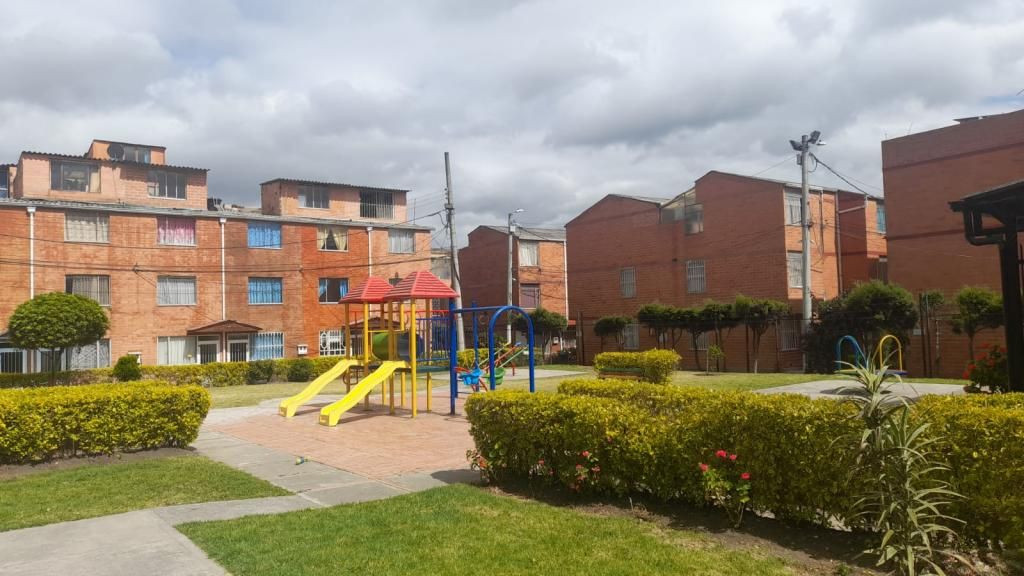 Casa en venta Cundinamarca Soacha Ub Terreros 54 m2 Habitaciones 2 Baños 1 Garajes 0 Precio $165000000