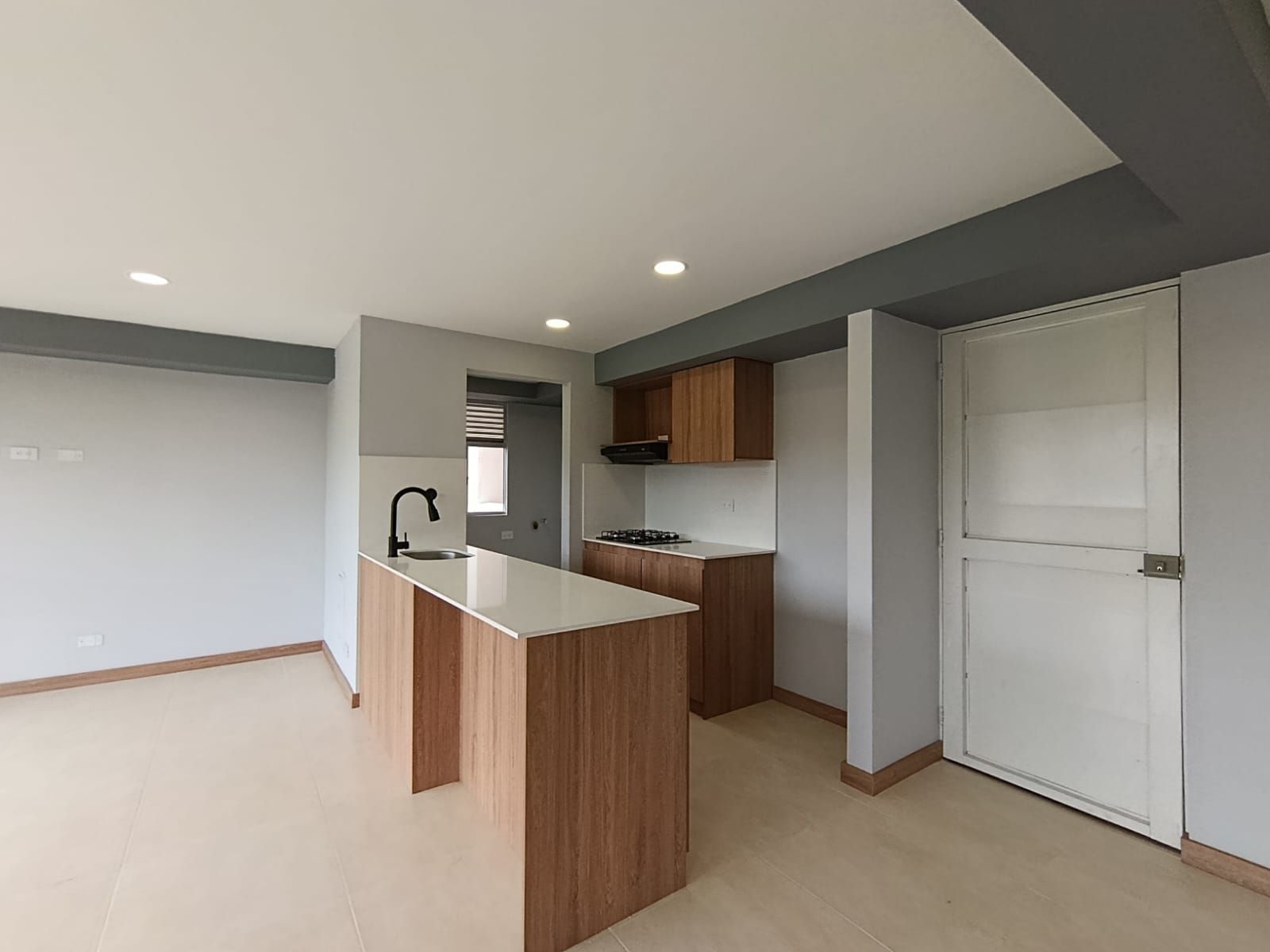 Apartamento en arriendo Antioquia Marinilla La Industrial 70 m2 Habitaciones 2 Baños 2 Garajes 1 Precio $1800000