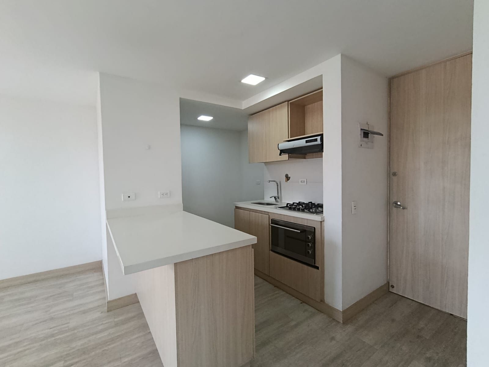 Apartamento en arriendo Antioquia Marinilla La Industrial 65 m2 Habitaciones 3 Baños 2 Garajes 1 Precio $1500000