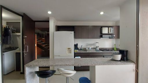 Apartamento en arriendo Antioquia Medellín Altos Del Poblado 64 m2 Habitaciones 2 Baños 2 Garajes 1 Precio $6000000